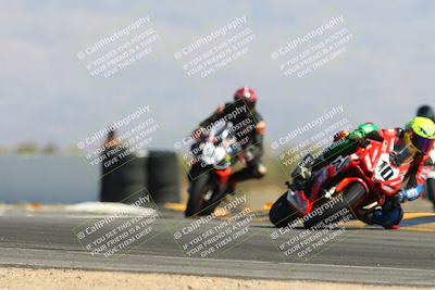 media/Oct-20-2024-CVMA (Sun) [[d4a3dff211]]/Race 9-Formulw LW Twins SHOOTOUT/